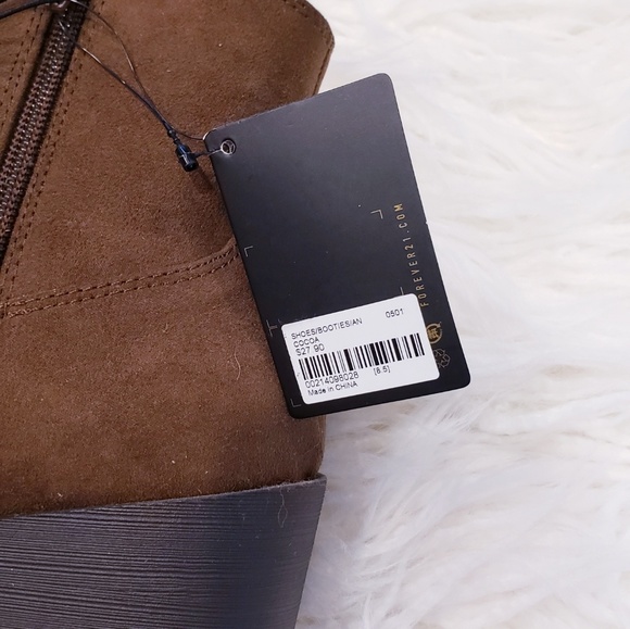 ❤2 for $18❤*Brown booties* - Picture 3 of 3